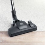 Complete C3 Silence EcoLine - SGSK3 550W Miele Canister Vacuum Cleaner in Lotus white - Image 4