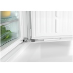 FNS 37492 iE Miele Built-in Freezer - Image 2