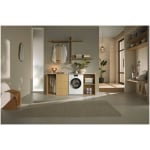 WSG663 WCS TDos&9kg Miele Free-standing 9.0kg Washing Machine in Lotus white - Image 4