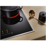 KM 6520 FR Miele Electric hob with onset controls - Image 2