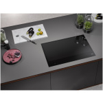 KM 7678 FL Miele Induction hob with onset controls - Image 2